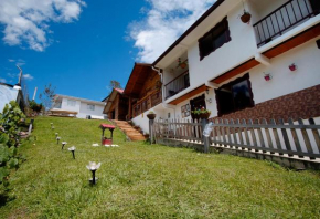 Отель Hospedaje Vista Hermosa Salento  Саленто